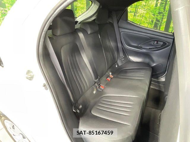 Toyota YARIS 2023-02 6818331-8