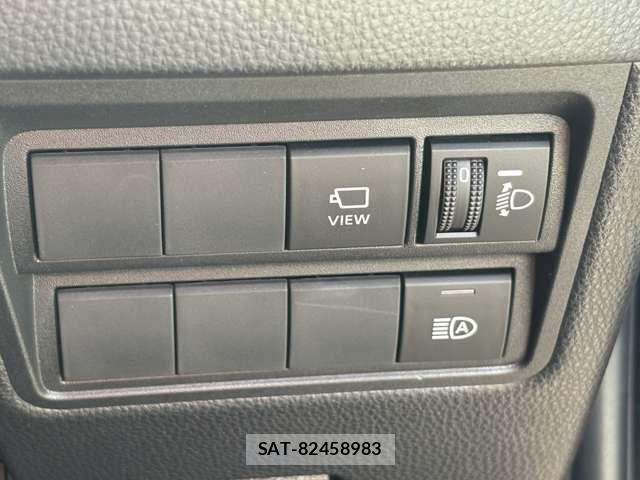 Toyota YARIS 2022-09 6818328-9