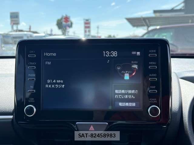 Toyota YARIS 2022-09 6818328-11