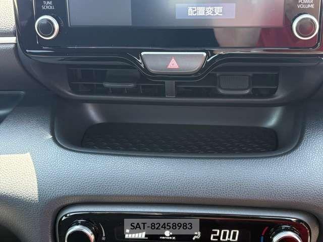 Toyota YARIS 2022-09 6818328-15