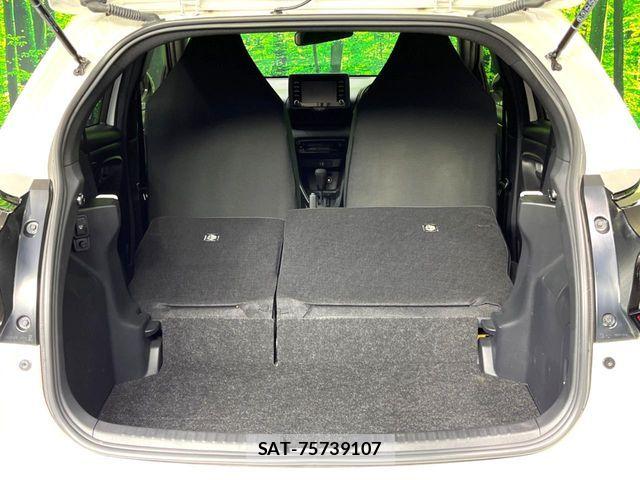 Toyota YARIS 2023-01 6818335-9
