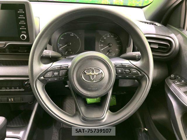 Toyota YARIS 2023-01 6818335-10