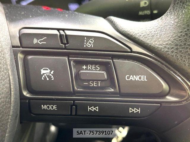 Toyota YARIS 2023-01 6818335-5