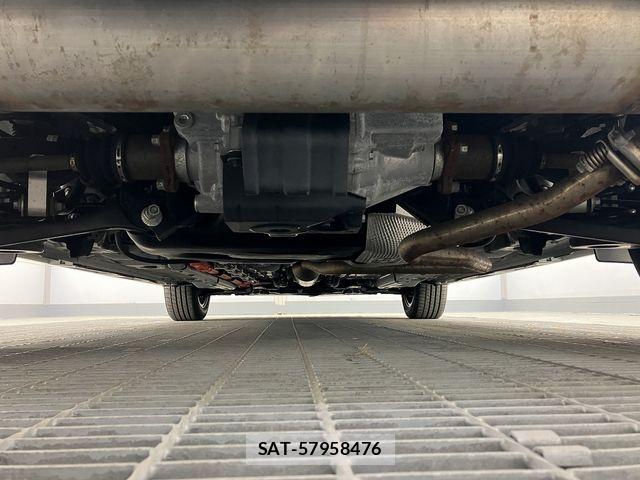 Toyota YARIS 2022-05 6818323-7