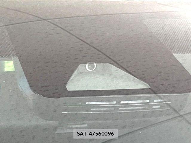 Toyota YARIS 2023-03 6818334-19