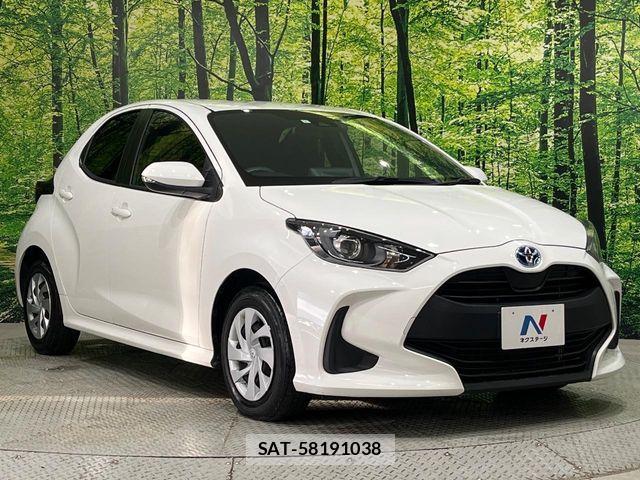 Toyota YARIS 2023-03 6818333-16