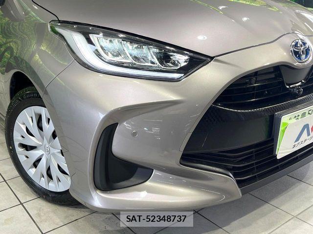Toyota YARIS 2023-10 6818324-11