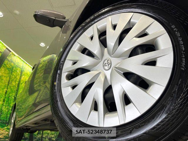 Toyota YARIS 2023-10 6818324-12