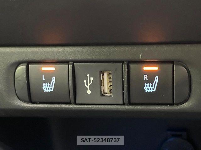 Toyota YARIS 2023-10 6818324-5