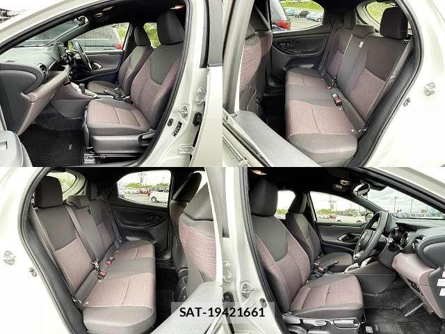 Toyota YARIS 2021-11 6818330-7