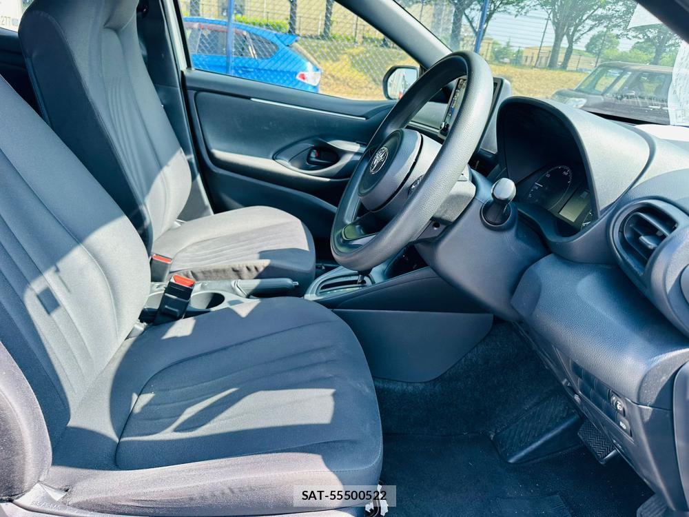 Toyota YARIS 2021 6763708-11