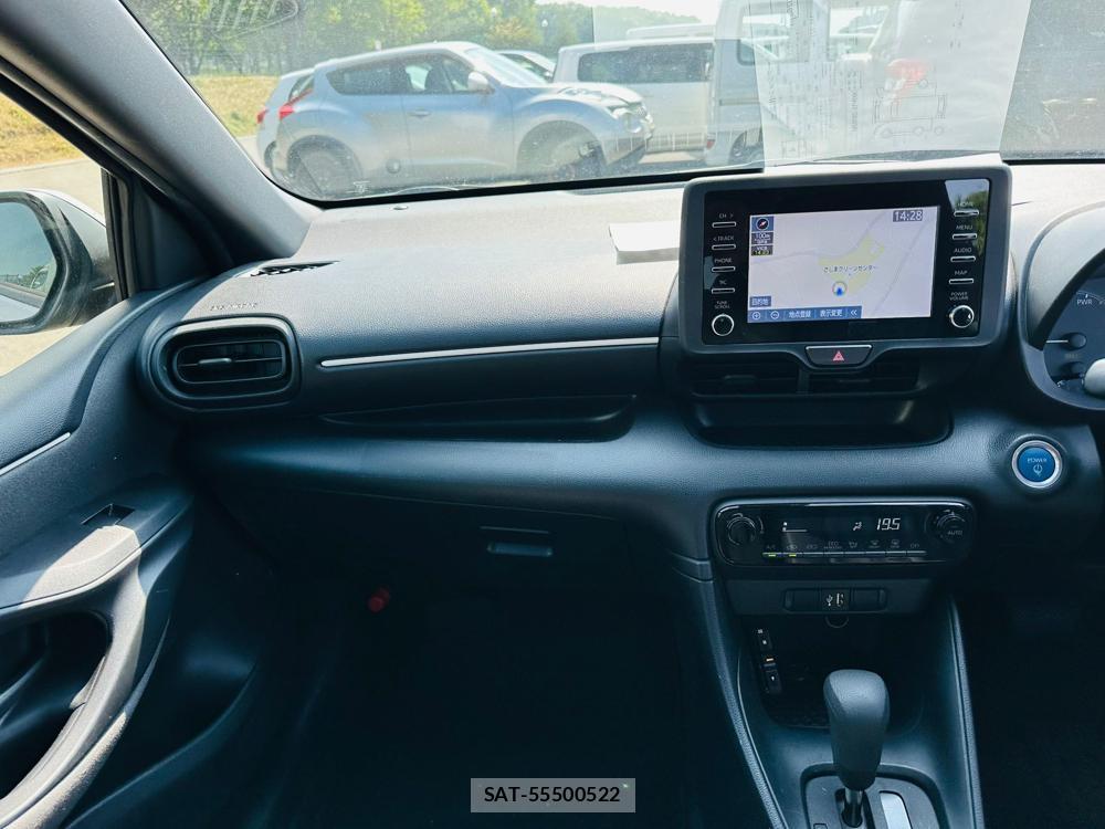 Toyota YARIS 2021 6763708-16
