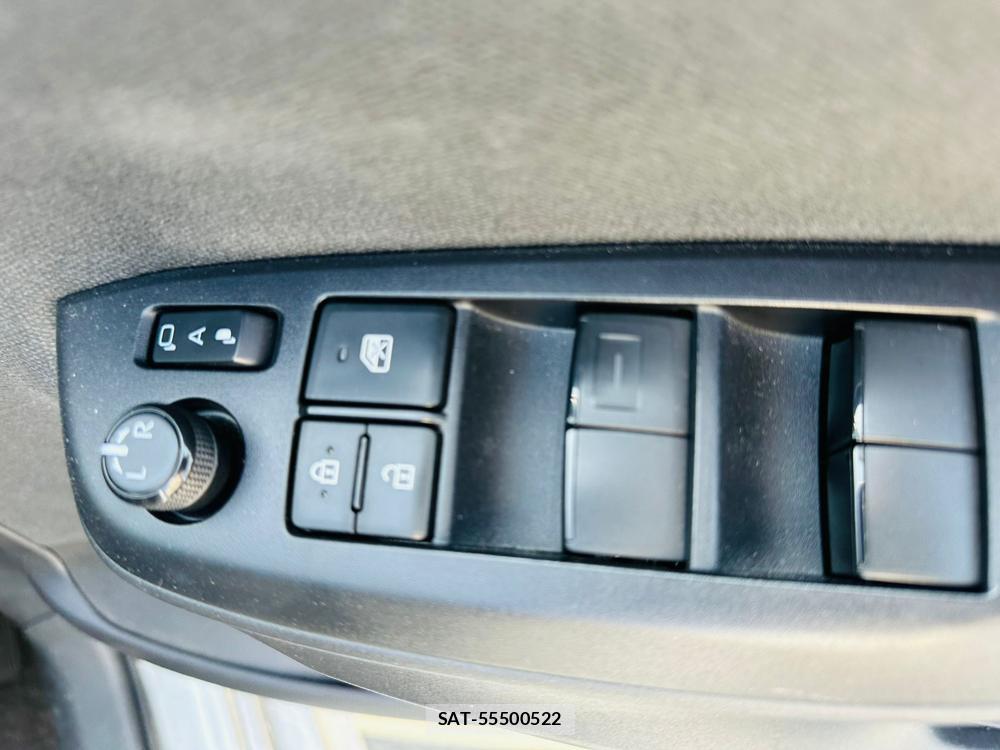 Toyota YARIS 2021 6763708-20