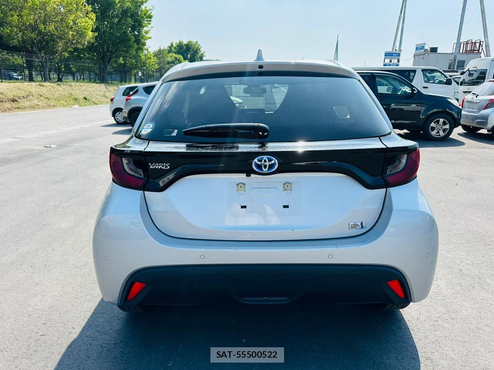Toyota YARIS 2021 6763708-3