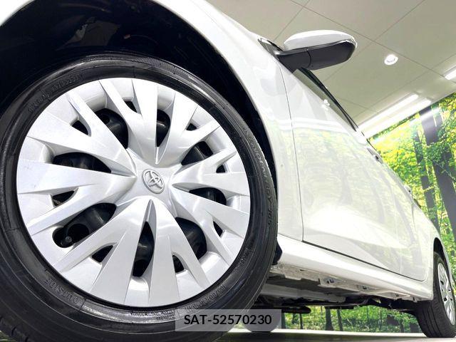 Toyota YARIS 2024-08 6916109-13