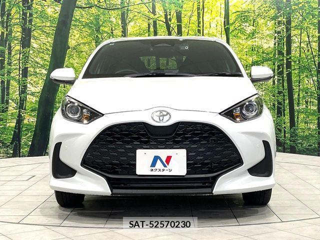 Toyota YARIS 2024-08 6916109-14
