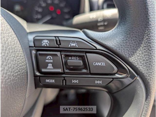 Toyota YARIS 2024-08 6916114-20