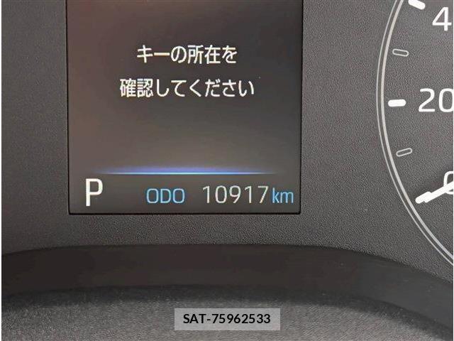 Toyota YARIS 2024-08 6916114-24