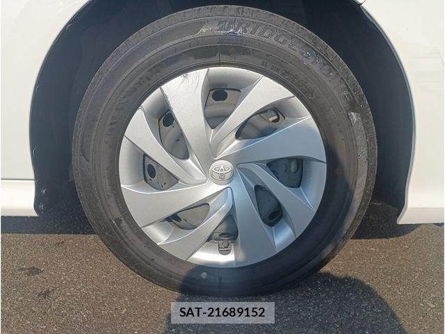 Toyota YARIS 2023-04 6916116-17