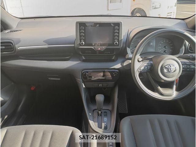Toyota YARIS 2023-04 6916116-6
