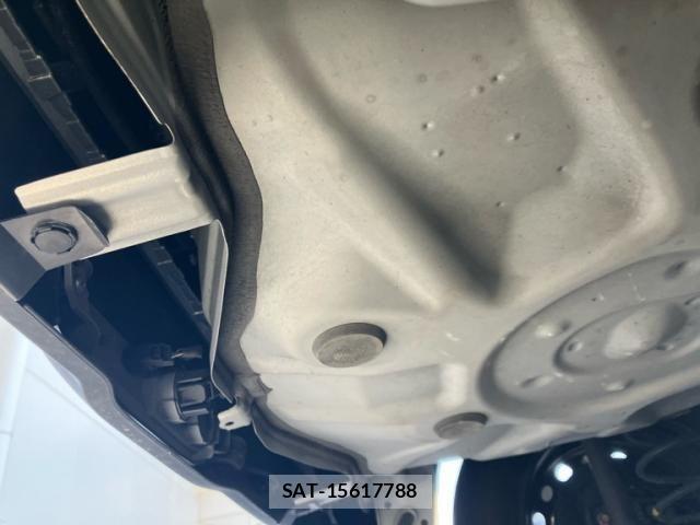 Toyota YARIS 2020-07 6916121-9