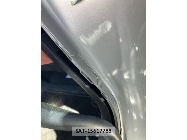Toyota YARIS 2020-07 6916121-25