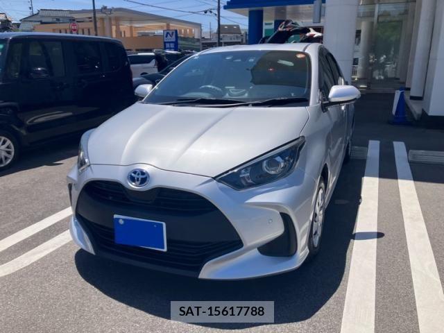 Toyota YARIS 2020-07 6916121-1