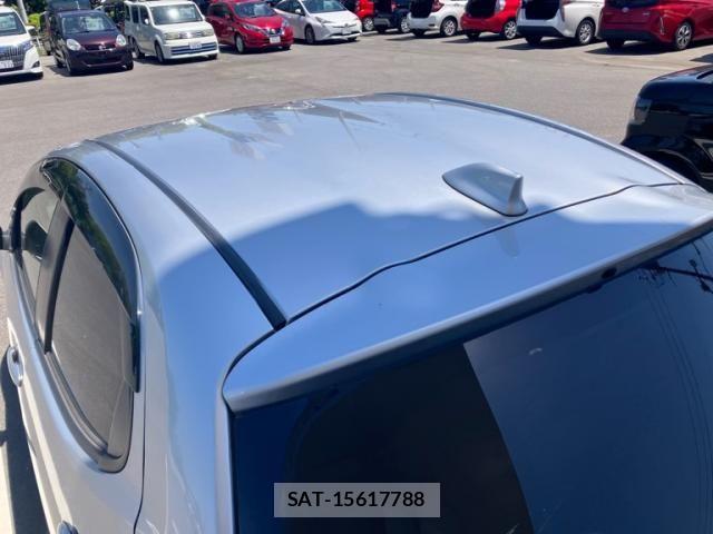 Toyota YARIS 2020-07 6916121-5