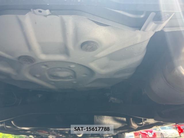 Toyota YARIS 2020-07 6916121-7