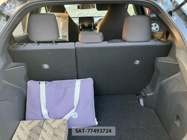 Toyota YARIS 2020-08 6999370-9