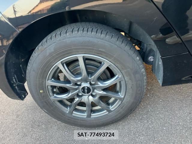 Toyota YARIS 2020-08 6999370-5