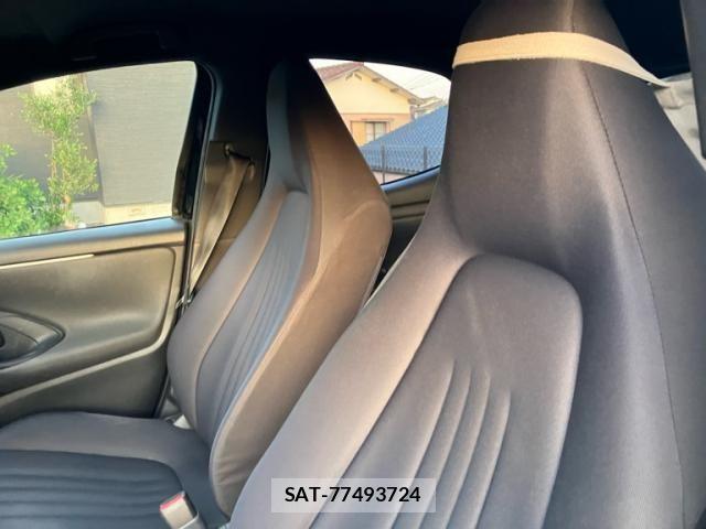 Toyota YARIS 2020-08 6999370-7