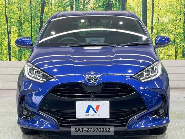 Toyota YARIS 2021-09 6999362-13