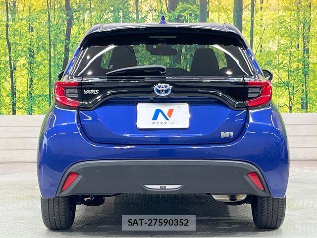 Toyota YARIS 2021-09 6999362-14