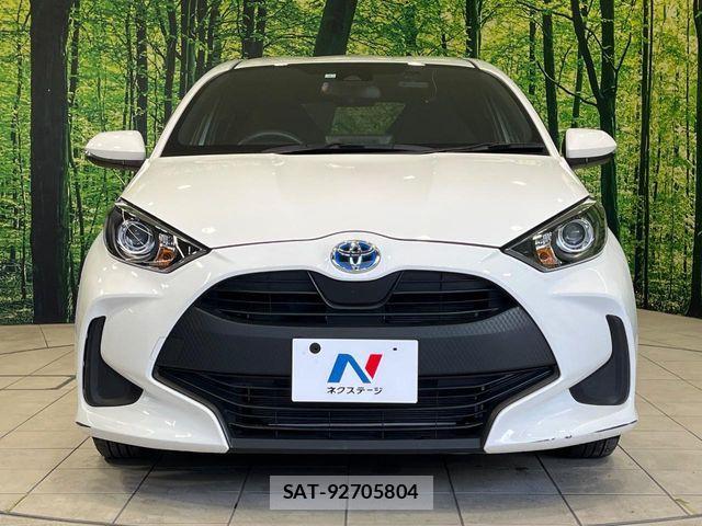 Toyota YARIS 2023-04 6999364-13