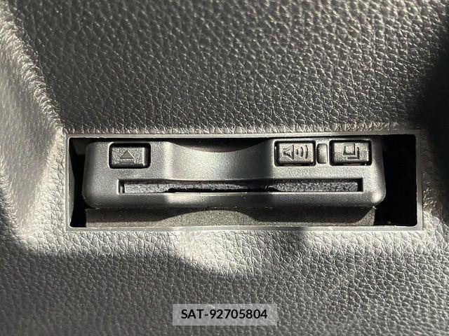 Toyota YARIS 2023-04 6999364-6