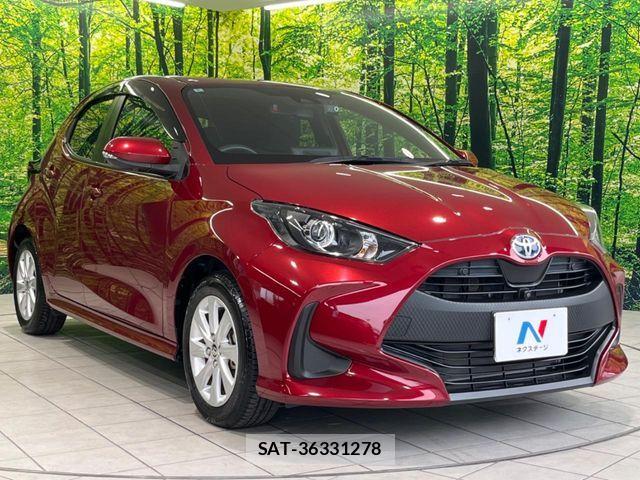 Toyota YARIS 2022-05 7061579-15
