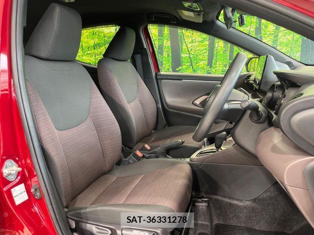 Toyota YARIS 2022-05 7061579-7