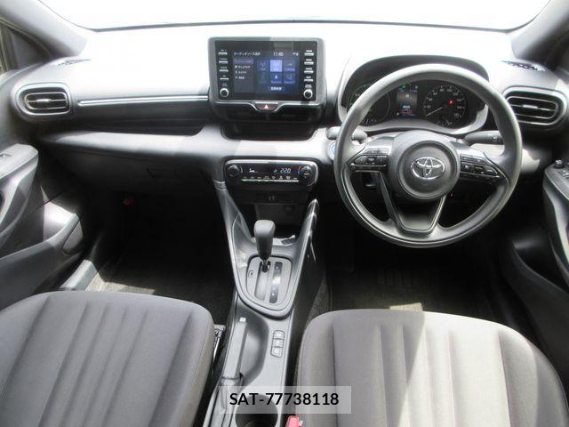 Toyota YARIS 2023-08 7061580-1
