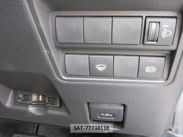 Toyota YARIS 2023-08 7061580-4
