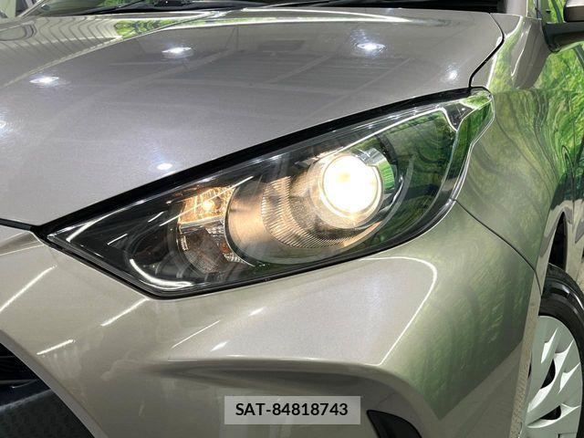 Toyota YARIS 2023-04 7061582-12