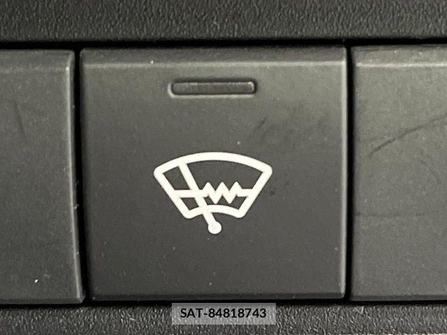 Toyota YARIS 2023-04 7061582-2