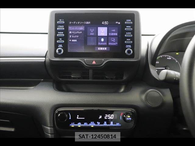 Toyota YARIS 2021-01 7061584-1