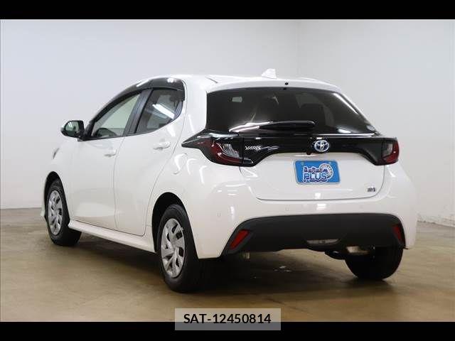 Toyota YARIS 2021-01 7061584-19