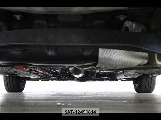Toyota YARIS 2021-01 7061584-25