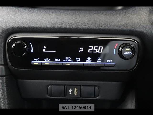 Toyota YARIS 2021-01 7061584-5