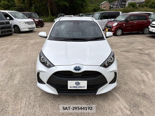 Toyota YARIS 2023-03 7061581-9