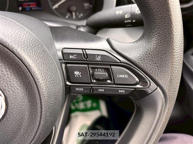 Toyota YARIS 2023-03 7061581-28