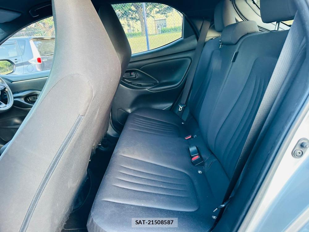 Toyota YARIS 2021 7074644-9