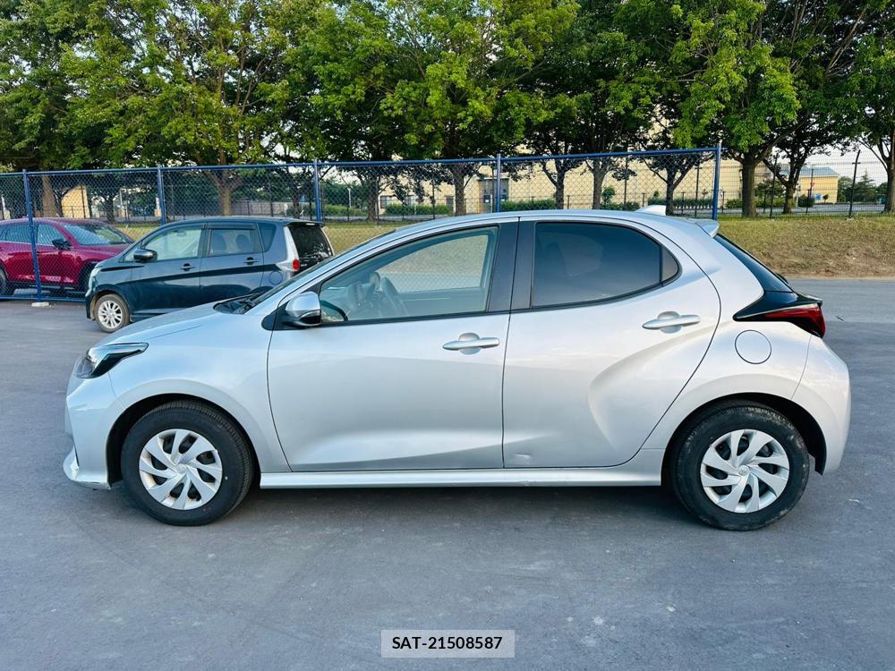 Toyota YARIS 2021 7074644-1
